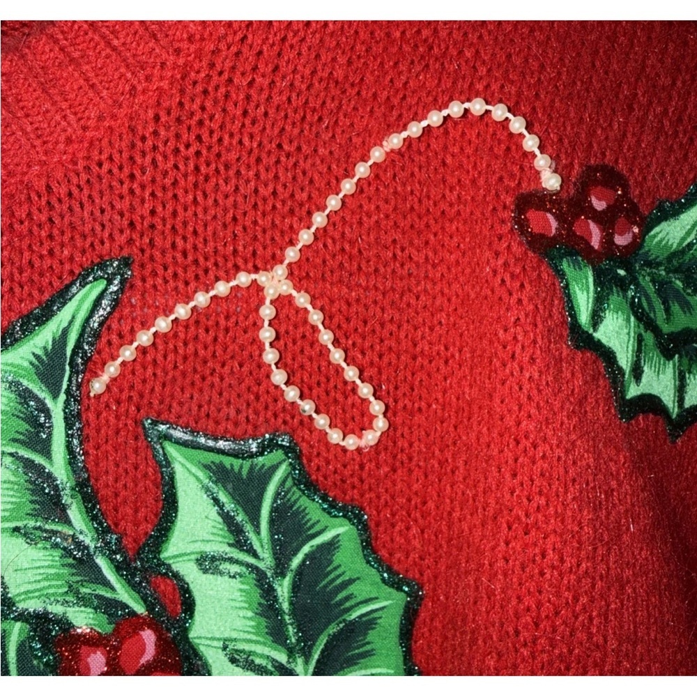 Vintage Festive Red Sweater with Floral Embroidery - Picture 6 of 6